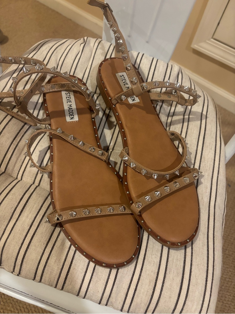 Steve Madden Tan Studded Strappy Sandals 9.5